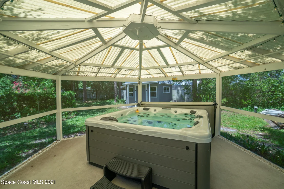 Photo of 1180 Ashlyn Drive