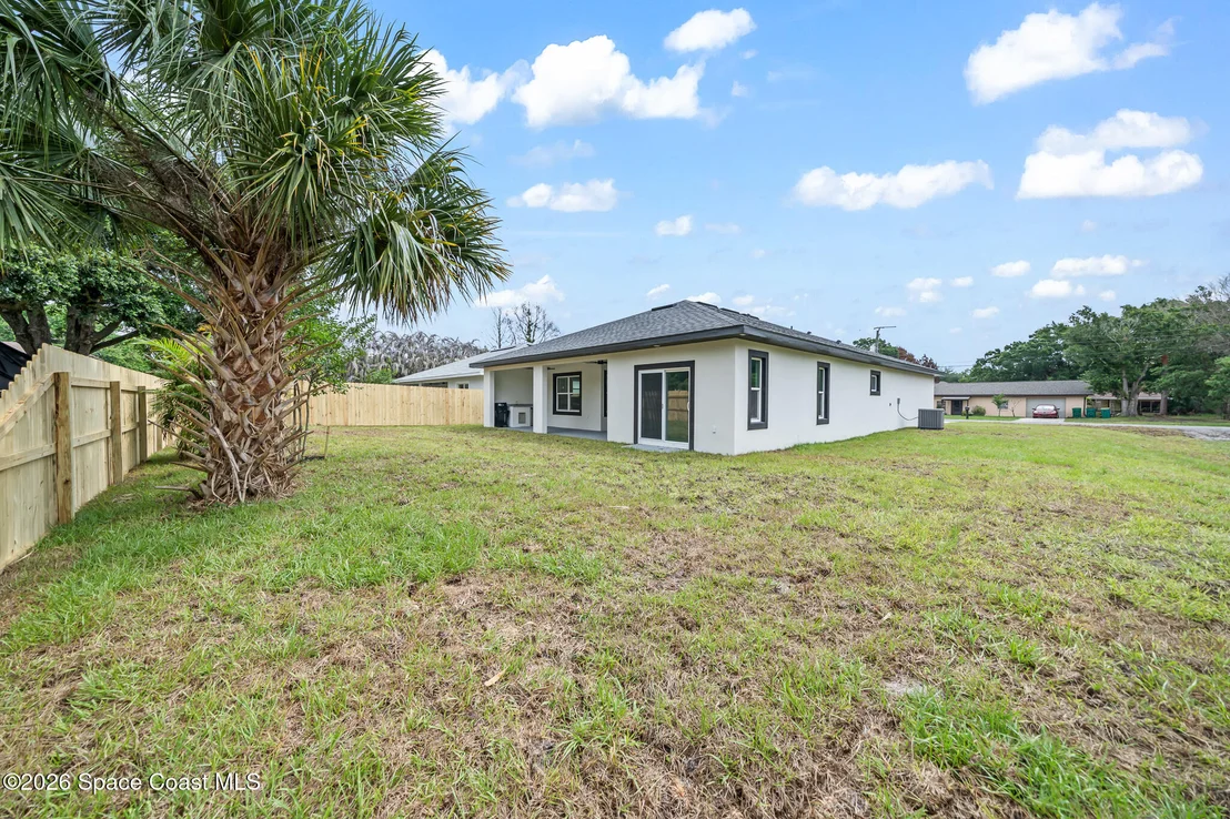 Photo of 303 Dorset Drive