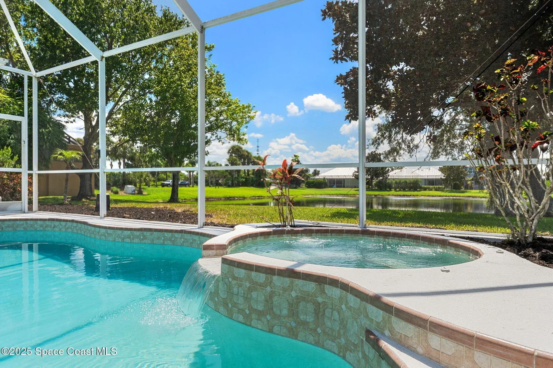 Photo of 1480 Cape Sable Drive