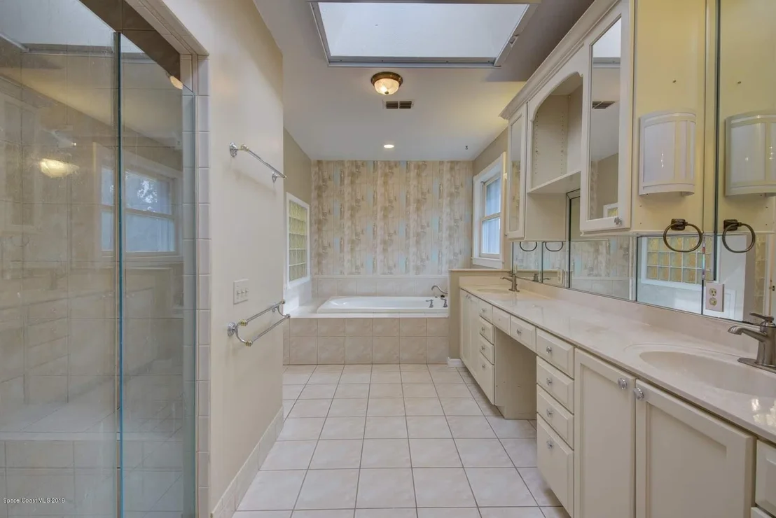 Photo of 1511 Rockledge Drive