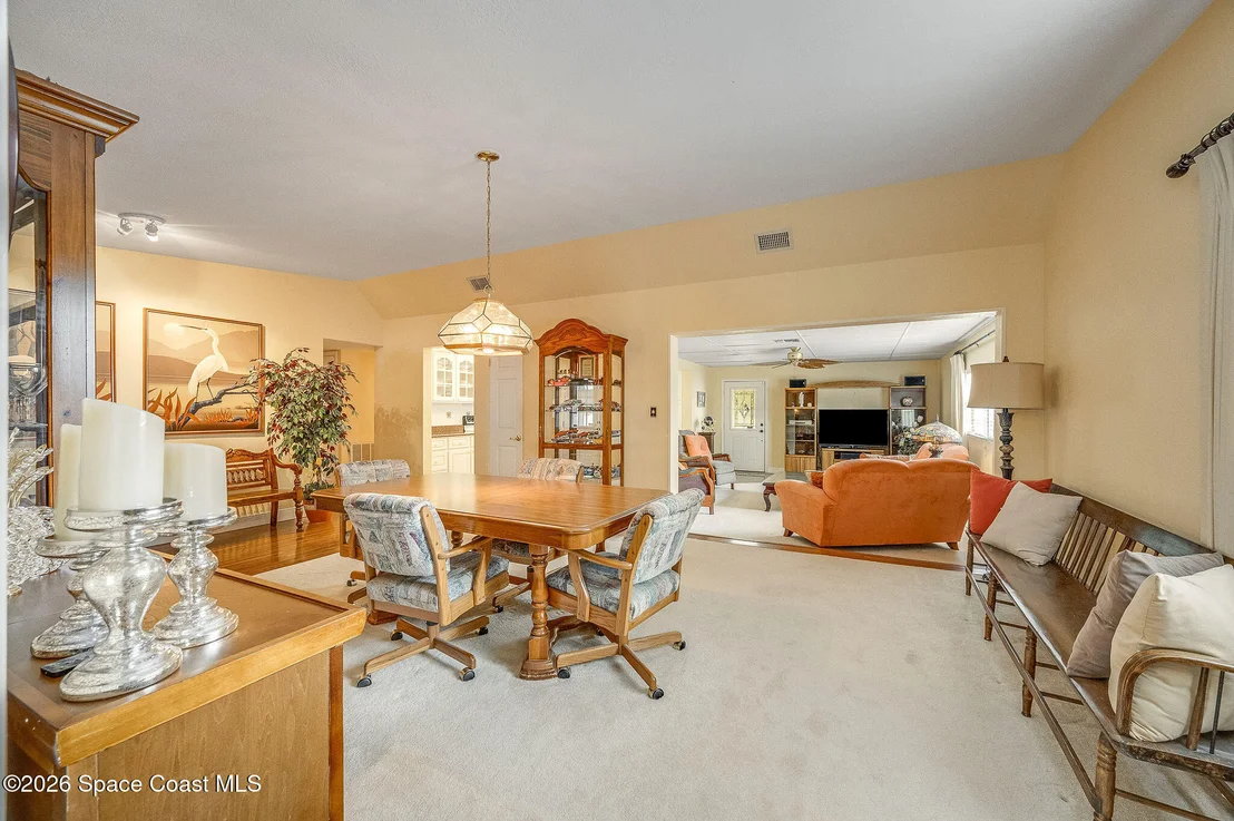 Photo of 986 Sarno Road