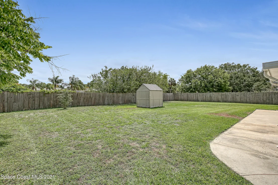 Photo of 1415 Cindy Circle NE
