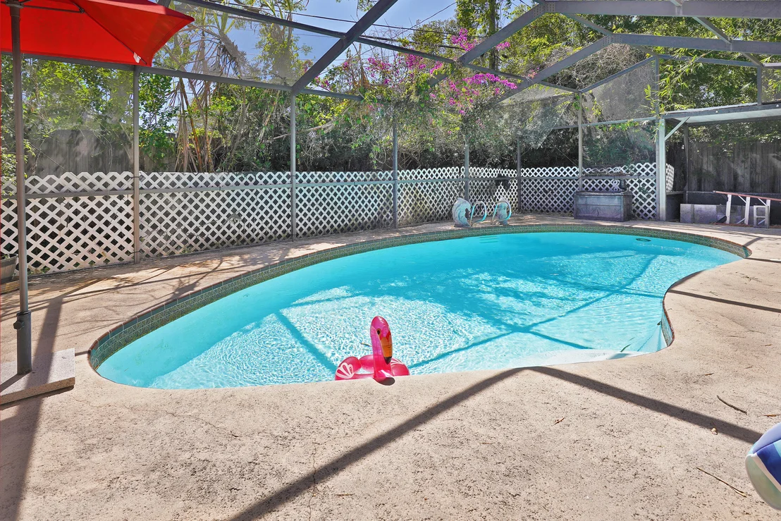Photo of 1081 Madrid Road