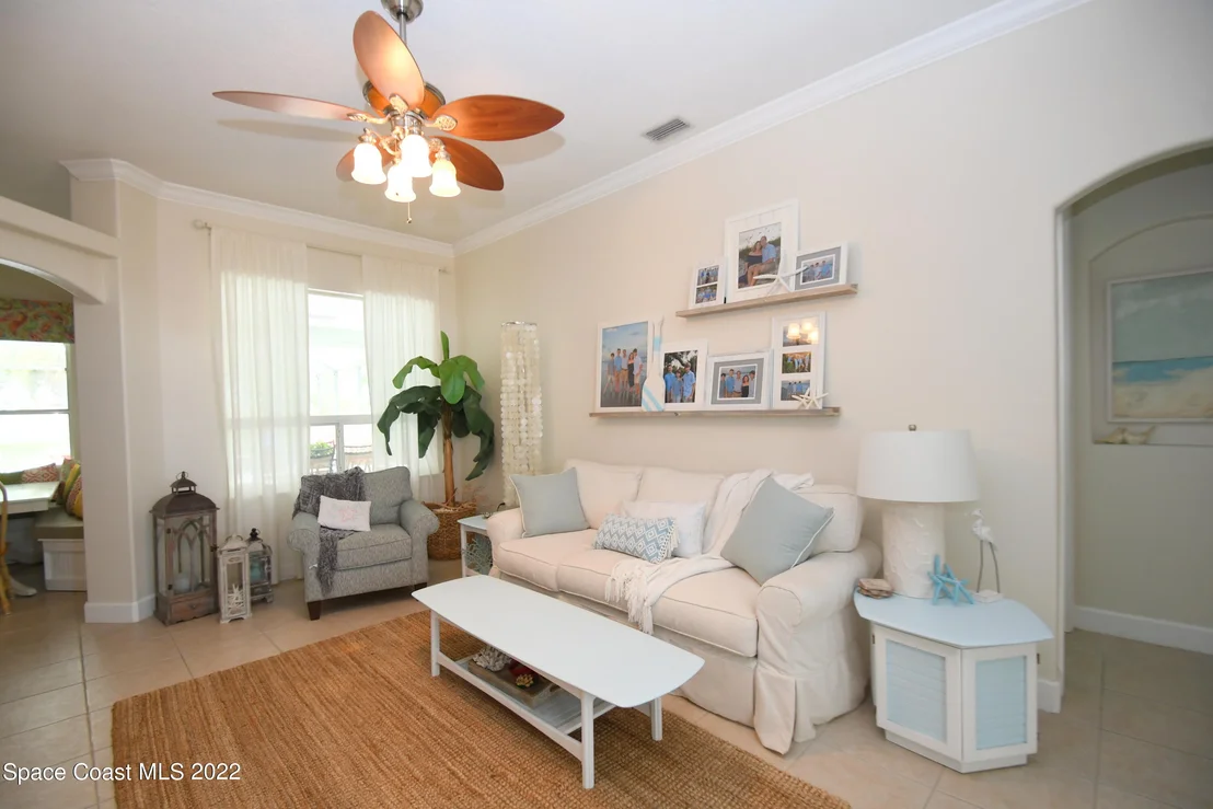 Photo of 5840 Rusack Drive