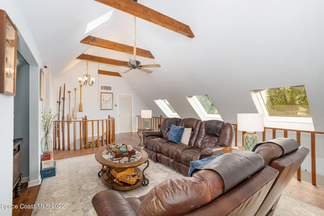 Photo of 261 Arrowhead Lane