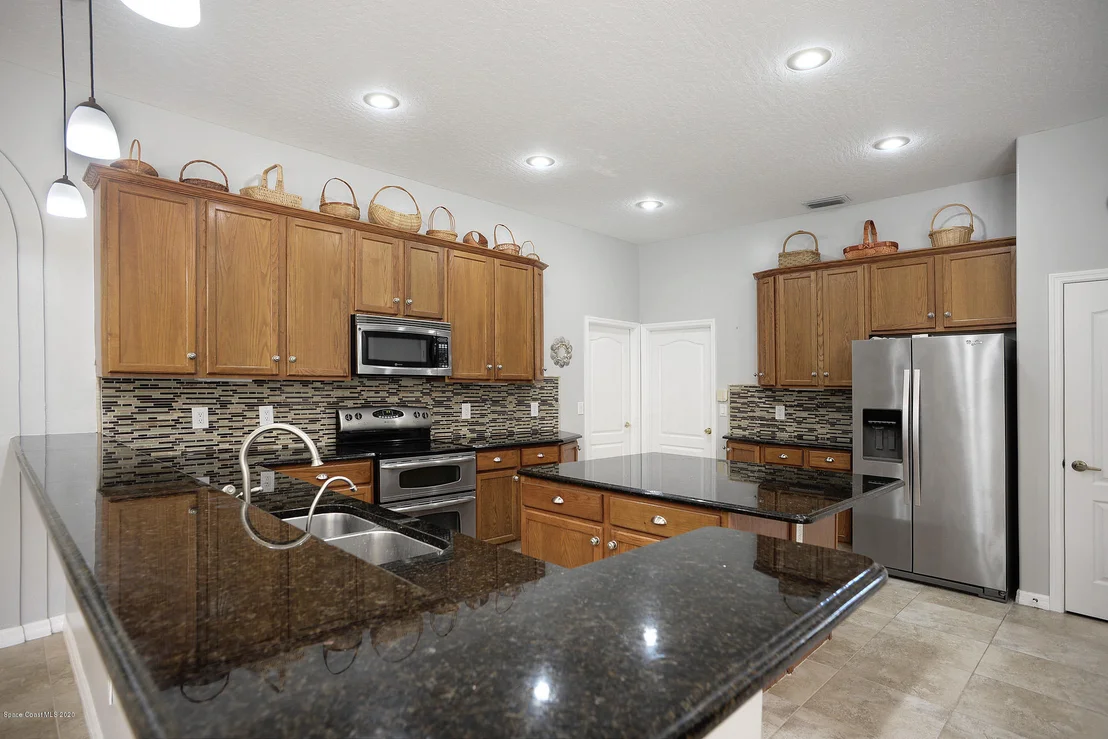 Photo of 5755 Newbury Circle