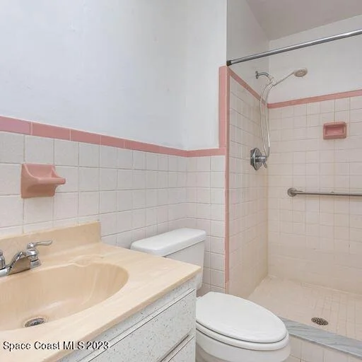 Photo of 1378 Estridge Drive