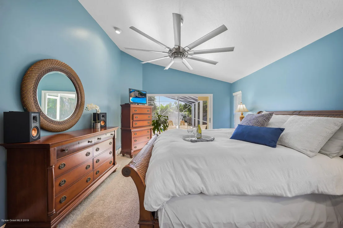 Photo of 393 Peregrine Drive
