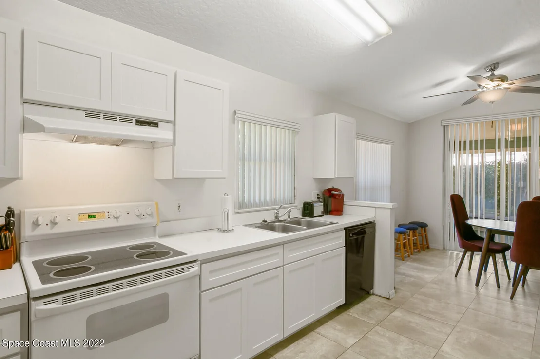 Photo of 3970 Saint Armens Circle