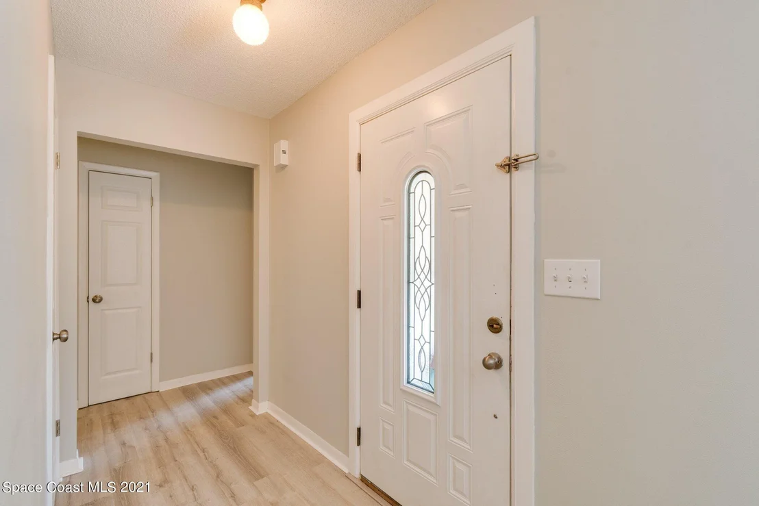 Photo of 603 Dundee Circle