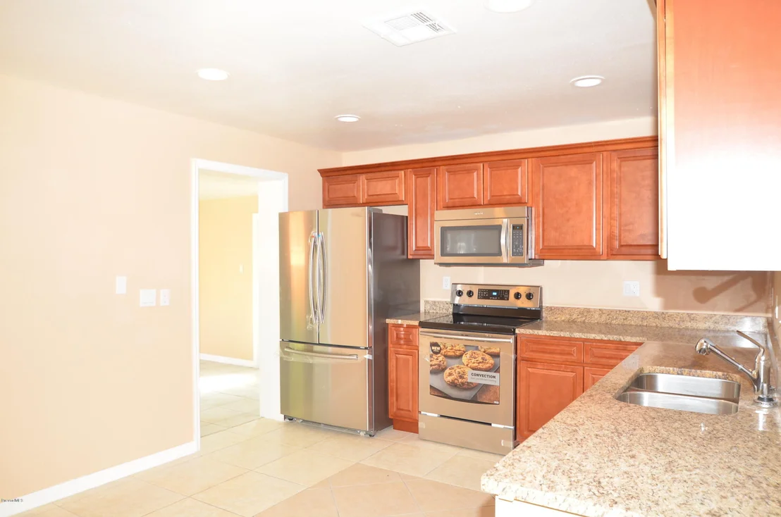 Photo of 2512 Post Road