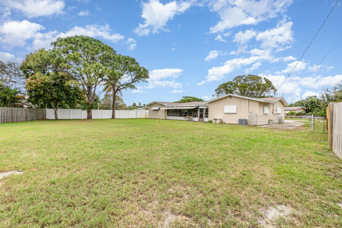 Photo of 100 Mayaca Drive