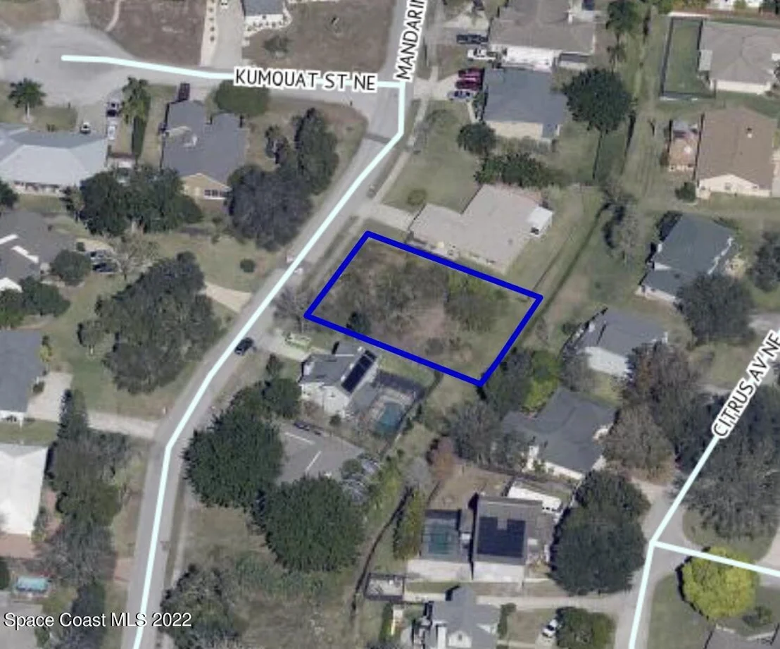 Photo of 1013 Mandarin Drive NE