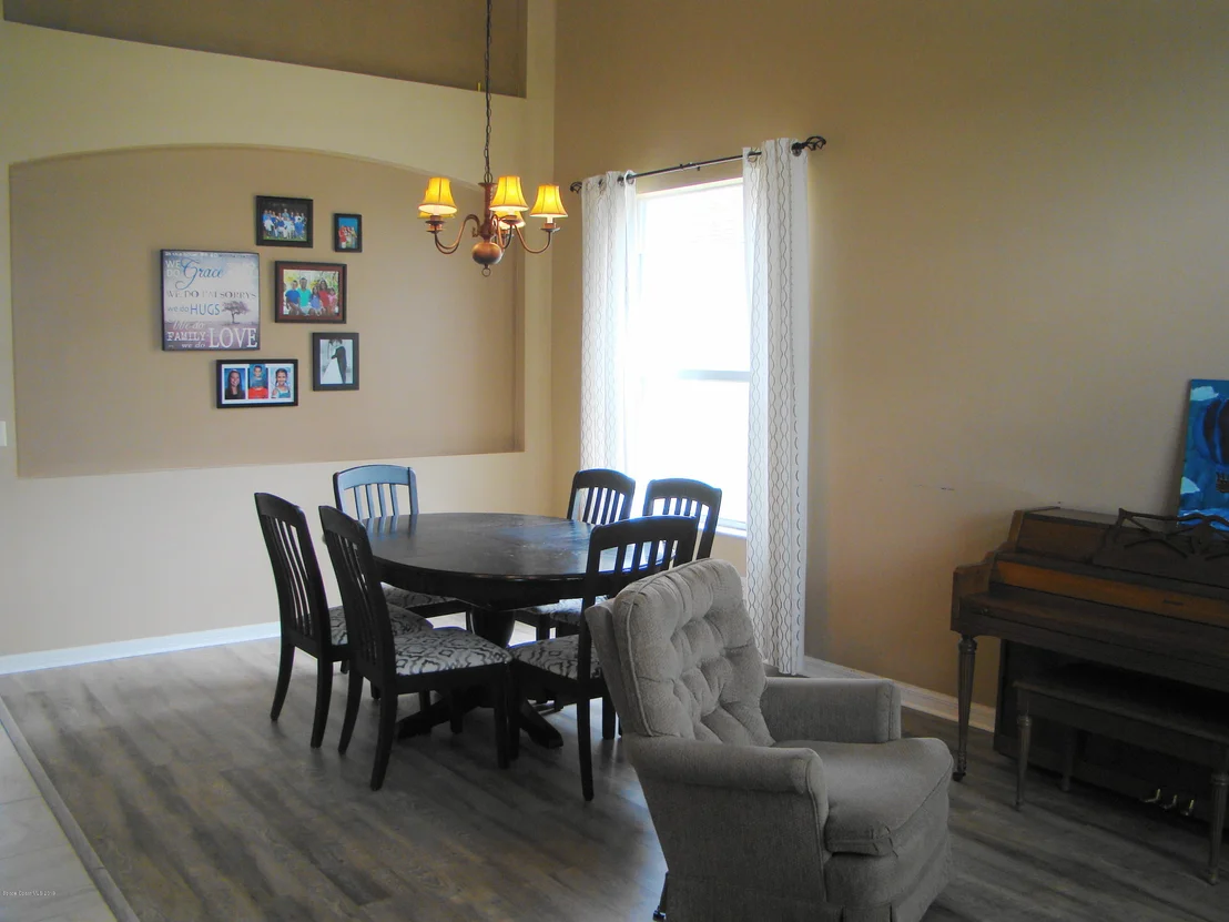 Photo of 634 Sedgewood Circle