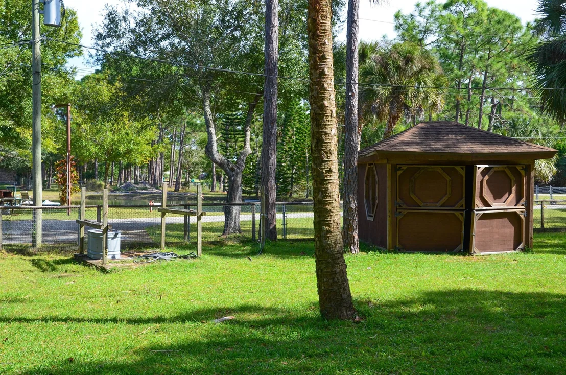 Photo of 920 SW Atz Road