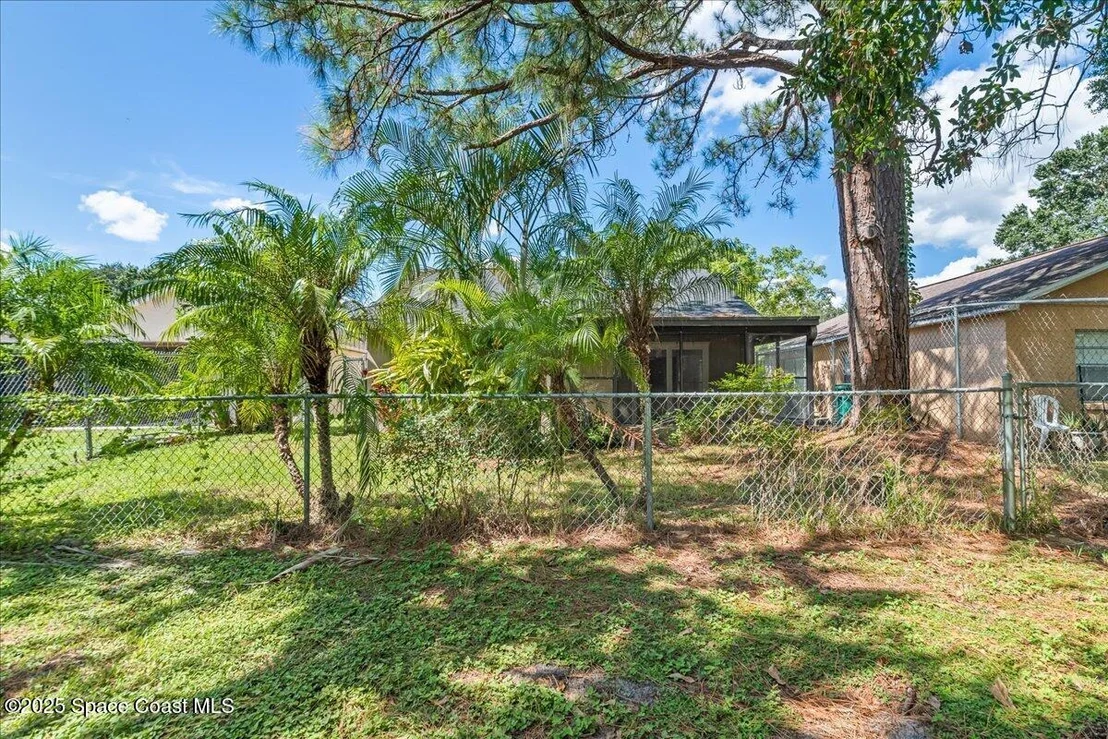 Photo of 2713 Winchester Drive