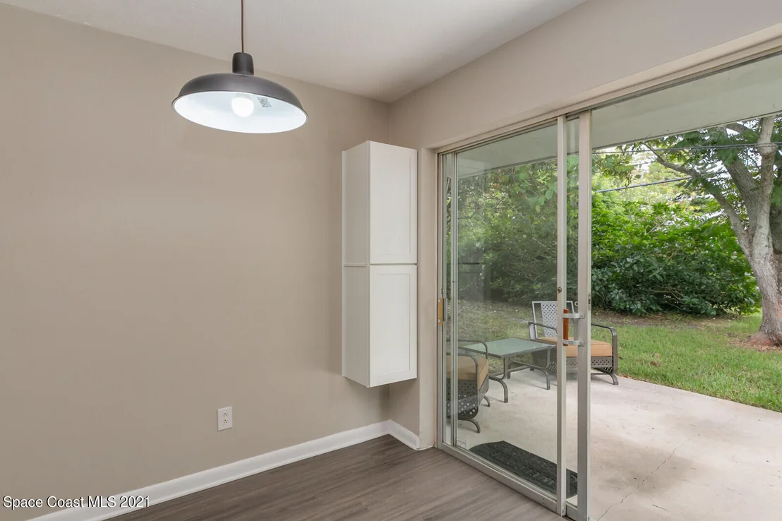 Photo of 1062 Macco Road