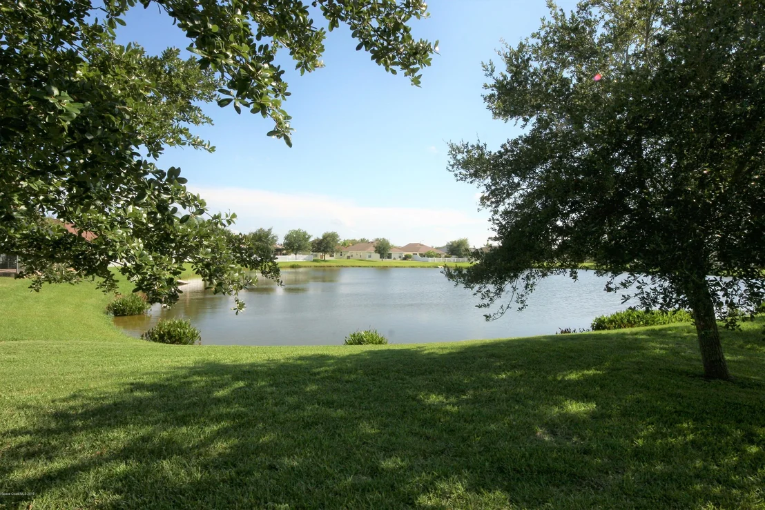 Photo of 1433 Hemingway Boulevard