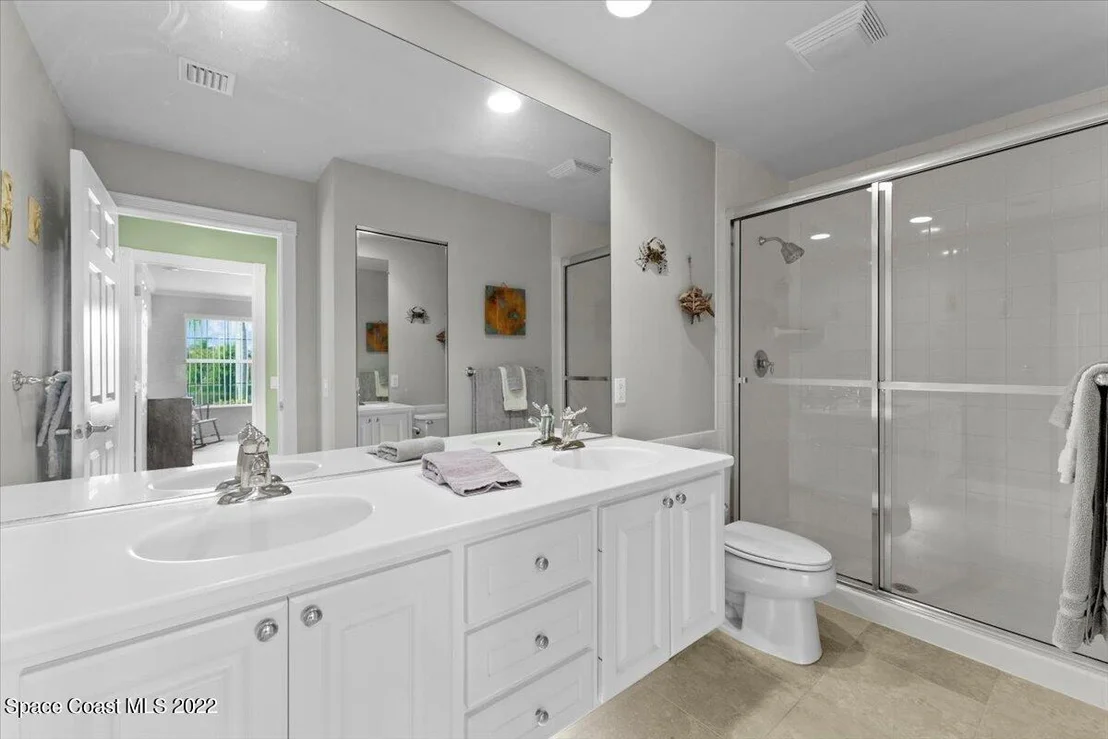 Photo of 3425 Hyperion Way SE