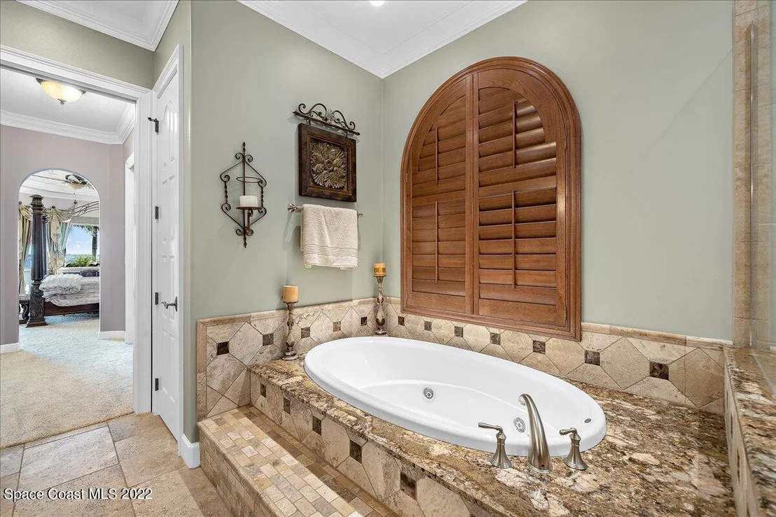 Photo of 671 Indian River Drive