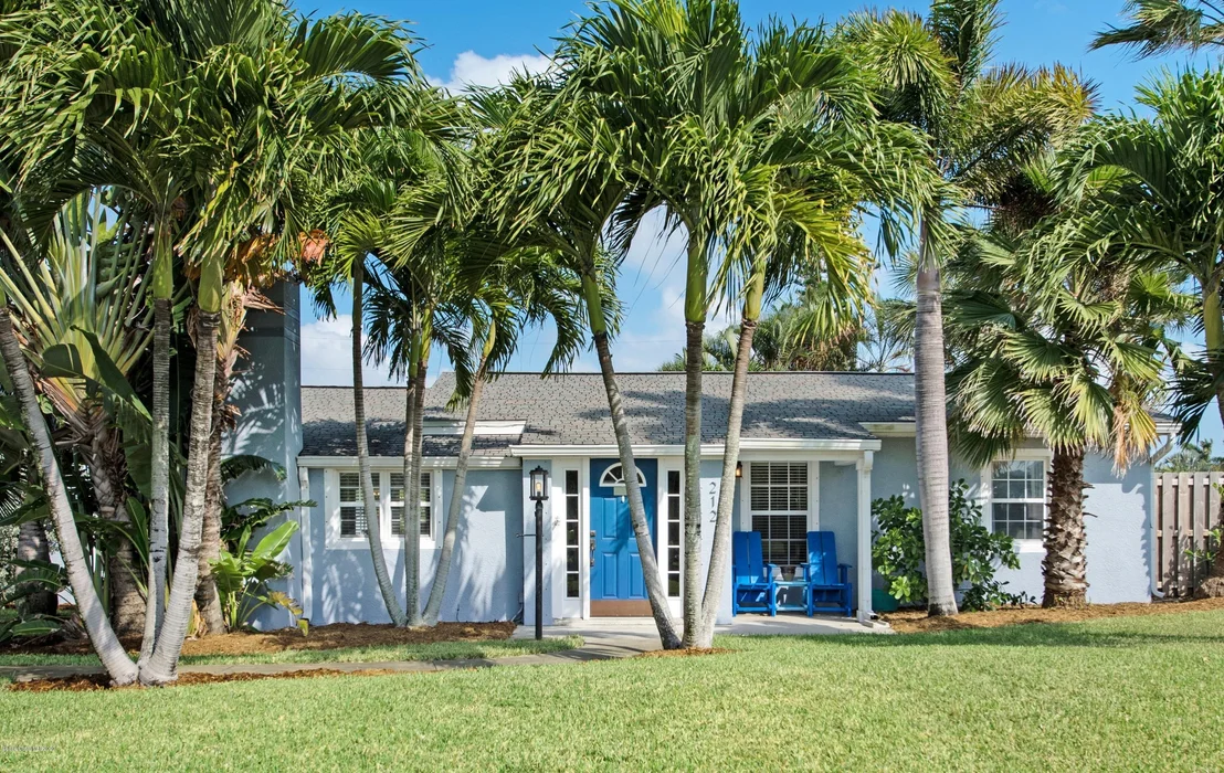 Photo of 212 1st Avenue