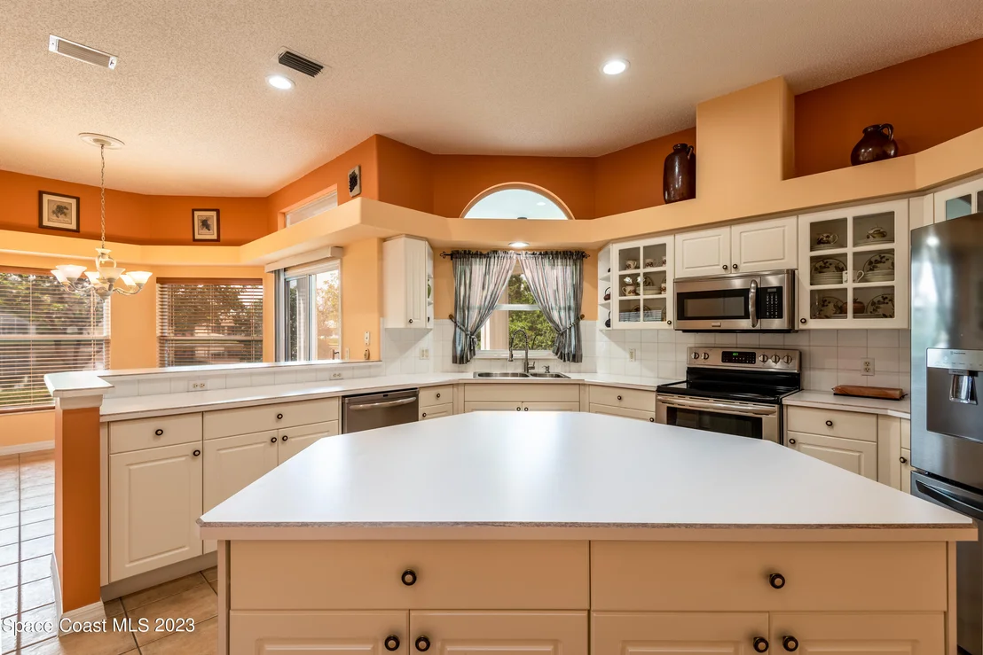 Photo of 899 Cumberland Place