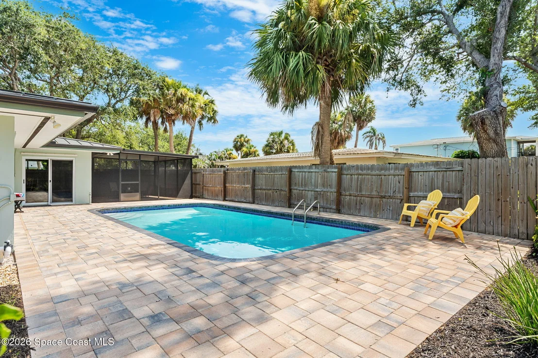 Photo of 545 Seabreeze Drive