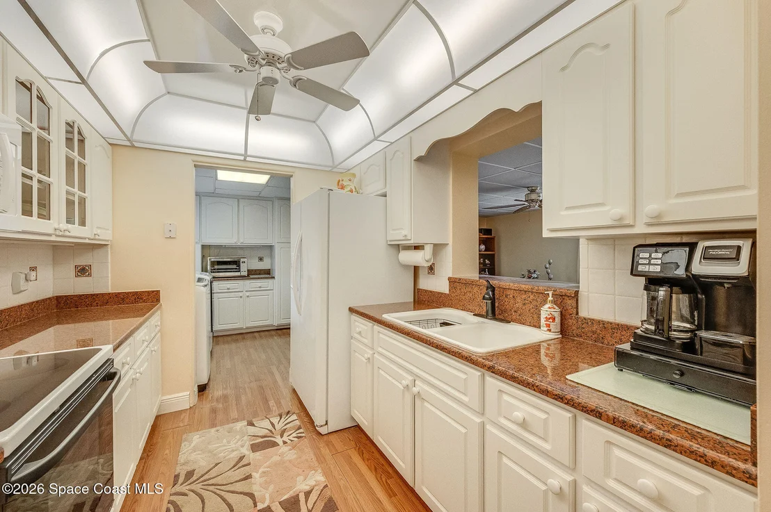 Photo of 986 Sarno Road