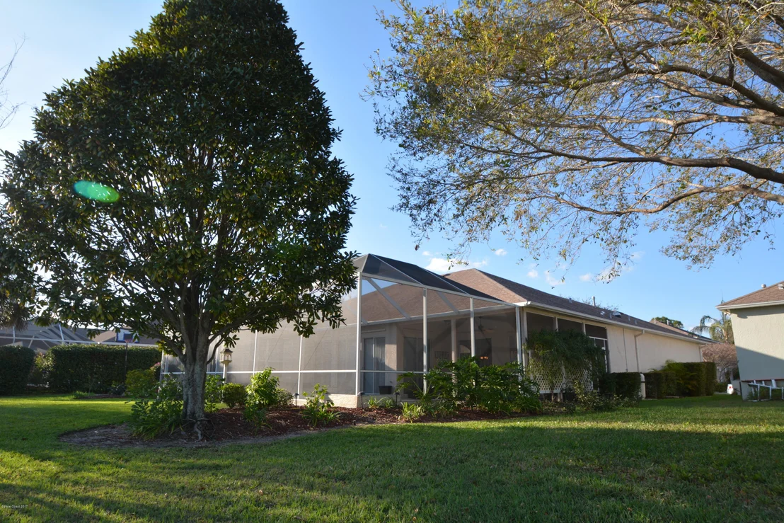Photo of 2741 Englewood Drive