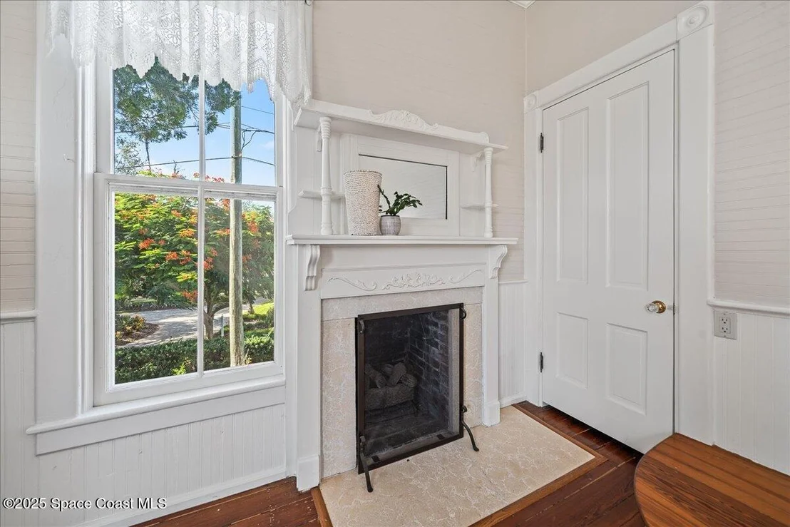 Photo of 607 Rockledge Drive