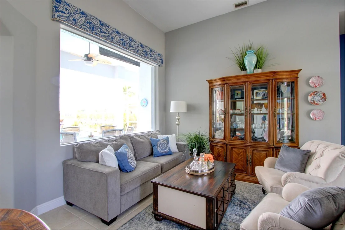 Photo of 1210 Starling Way