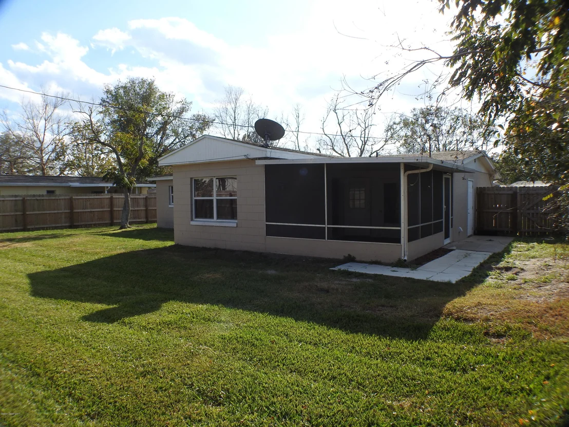 Photo of 1225 Cornwall Drive
