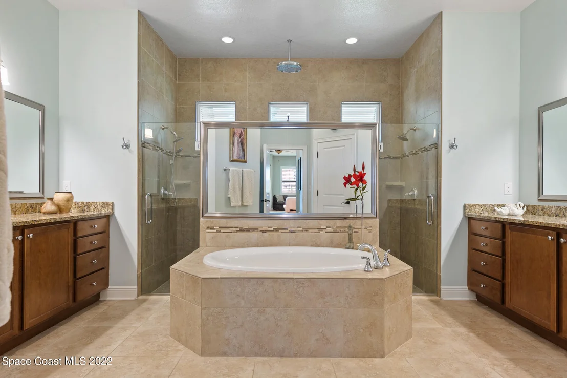 Photo of 130 7th Avenue