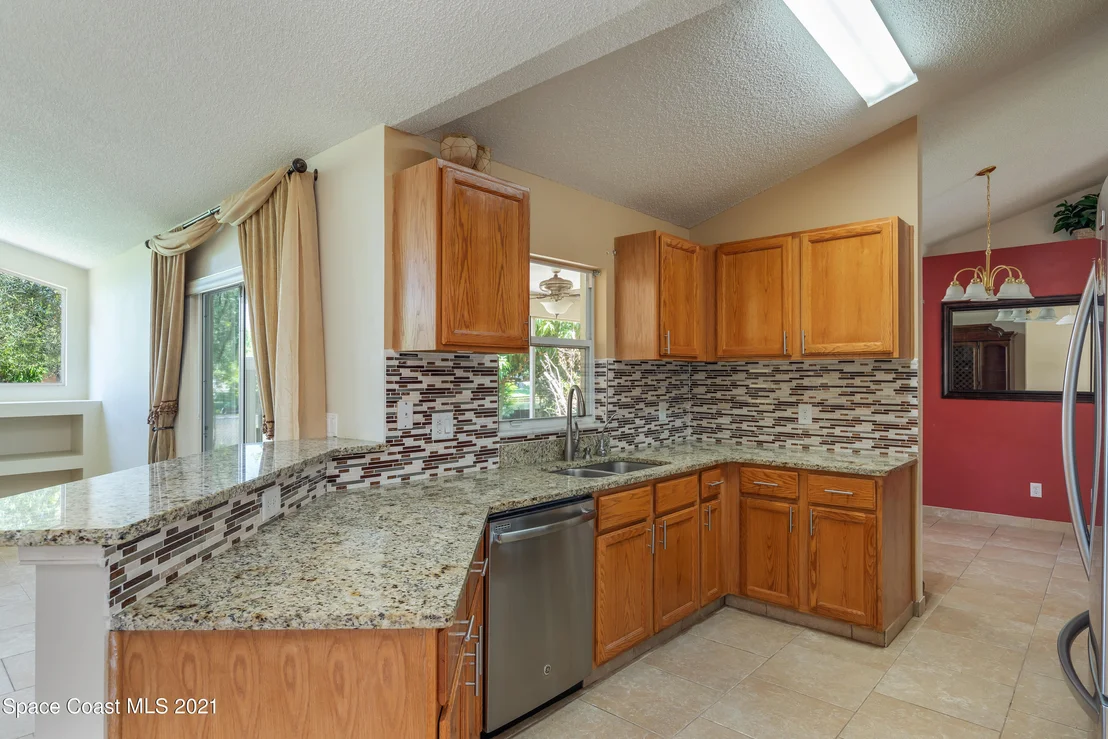 Photo of 1054 Jacaranda Circle