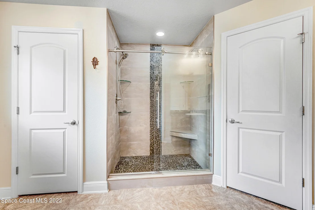 Photo of 2324 Merlin Drive