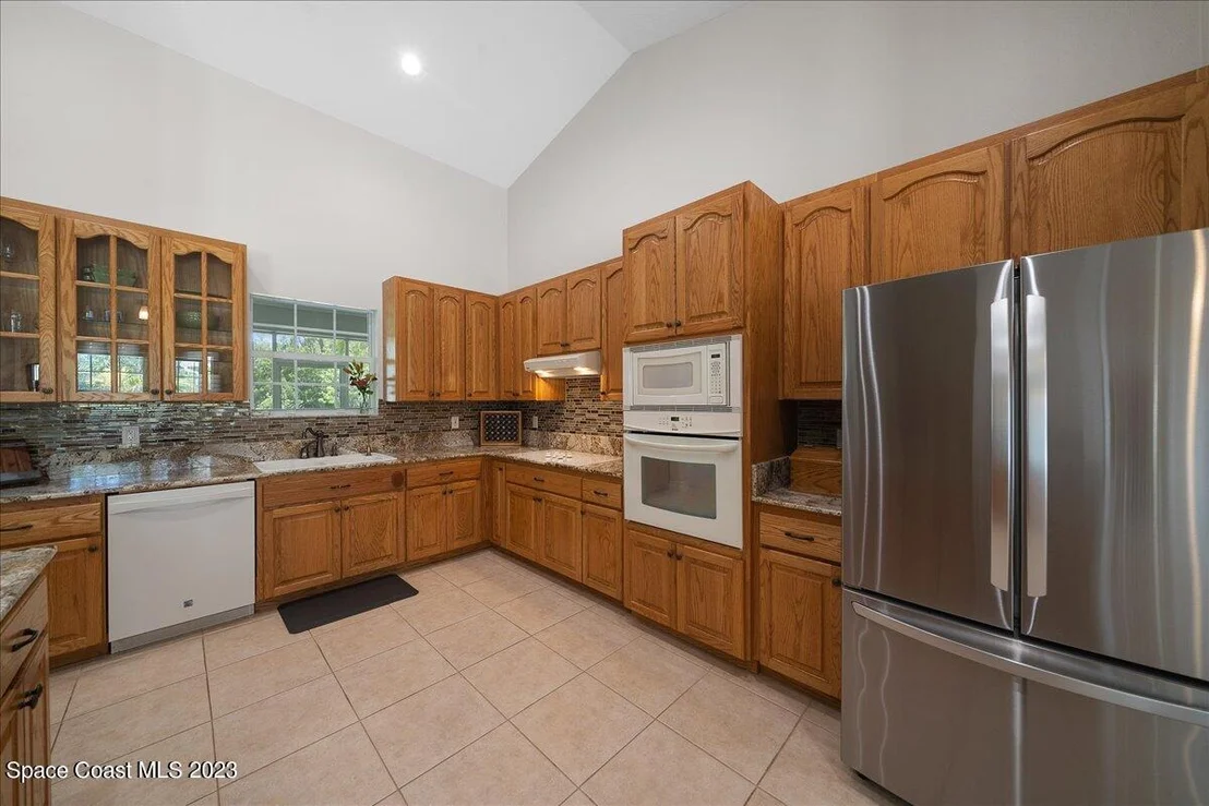 Photo of 3864 Reynolds Road