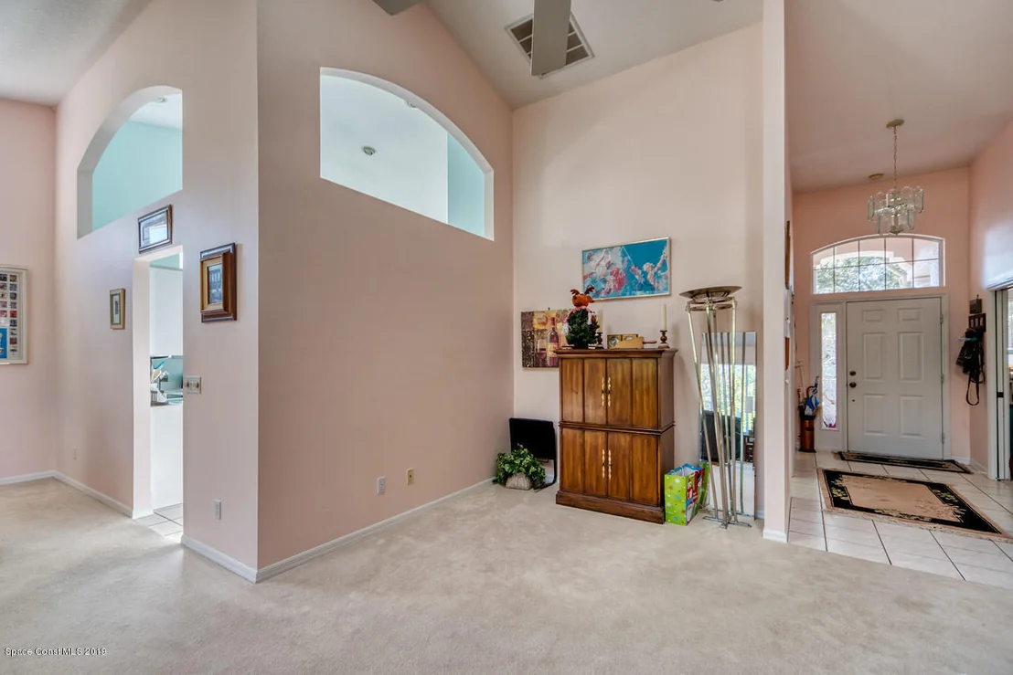 Photo of 527 Willis Way