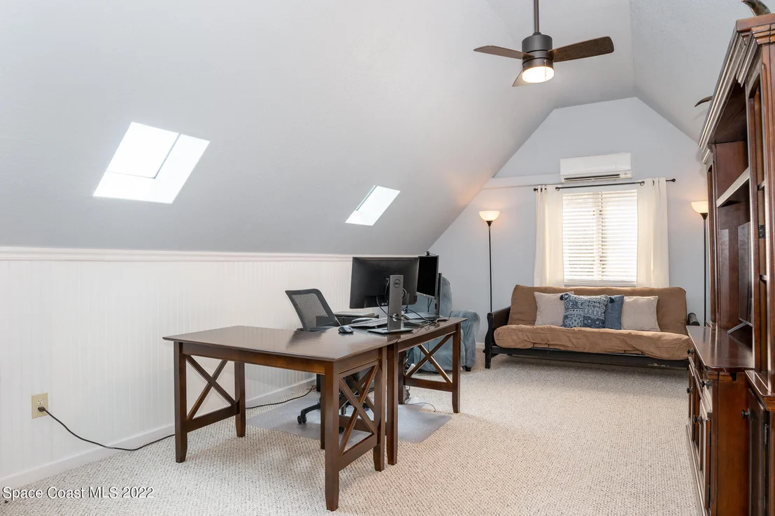 Photo of 261 Arrowhead Lane