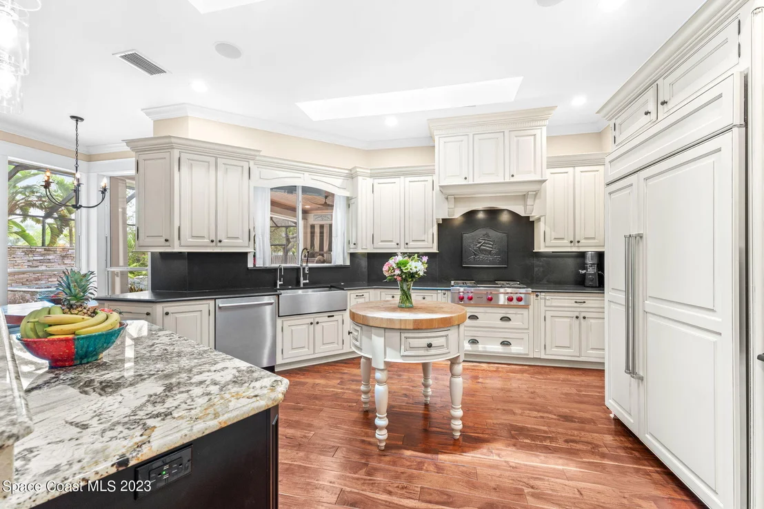 Photo of 891 Peregrine Drive