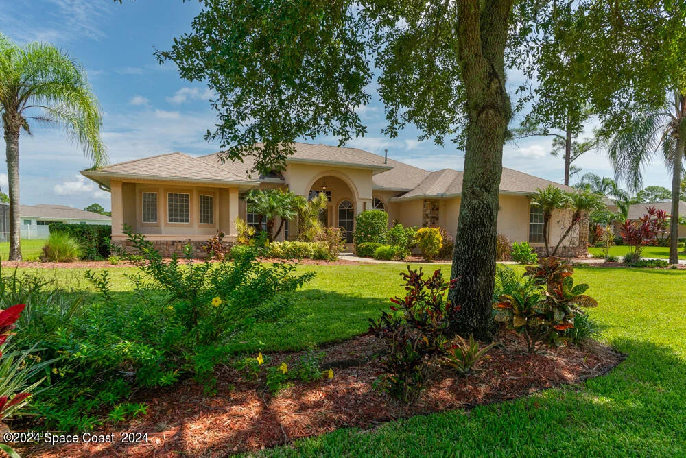 Photo of 2131 Windbrook Drive SE