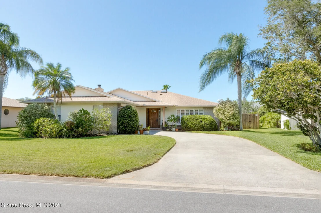 Photo of 1356 Bonaventure Drive