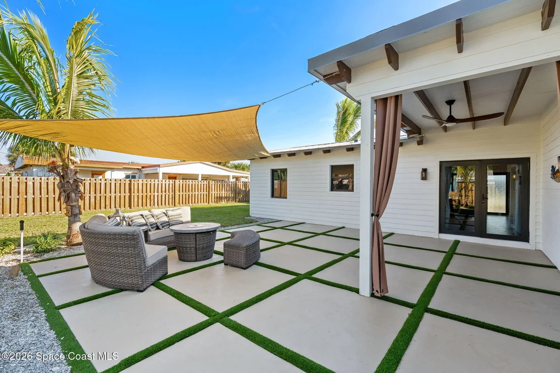 Photo of 270 Cinnamon Drive