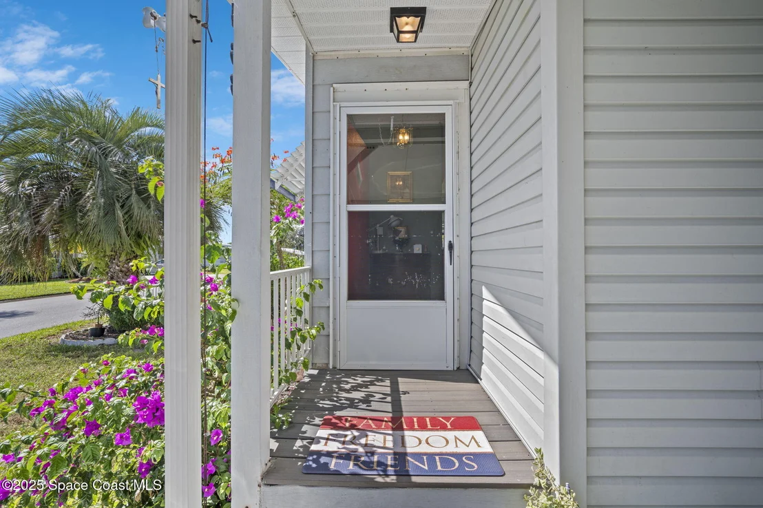 Photo of 433 Marlin Circle