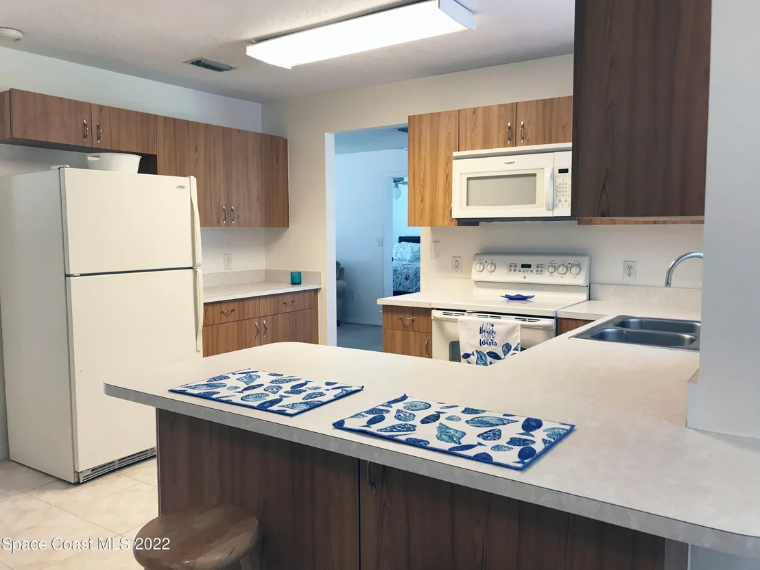 Photo of 5477 Holden Road