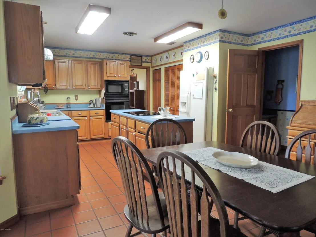 Photo of 3070 Folsom Road