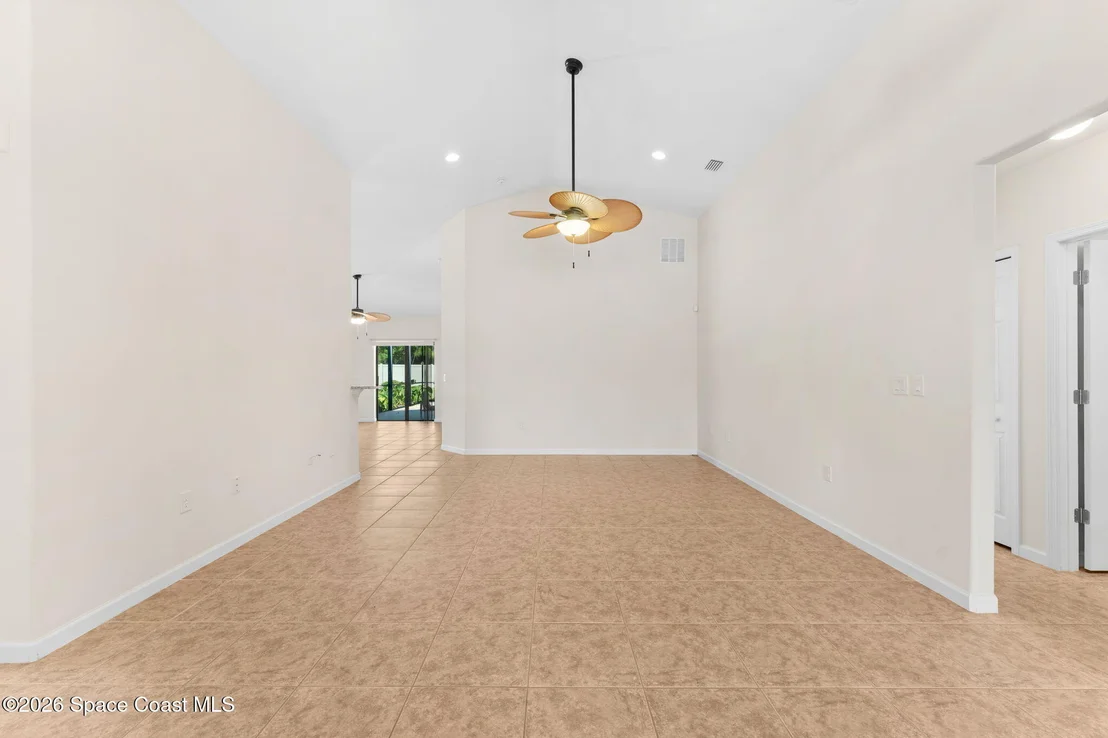 Photo of 1280 Dillard Drive SE