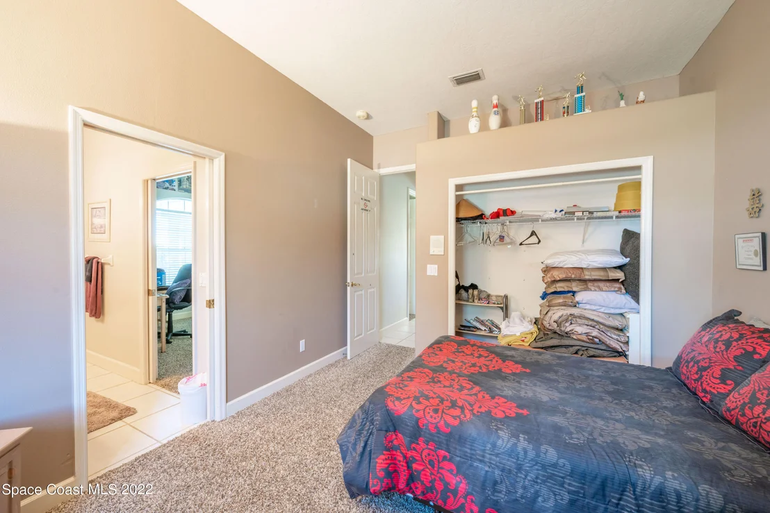 Photo of 981 Stratford Place