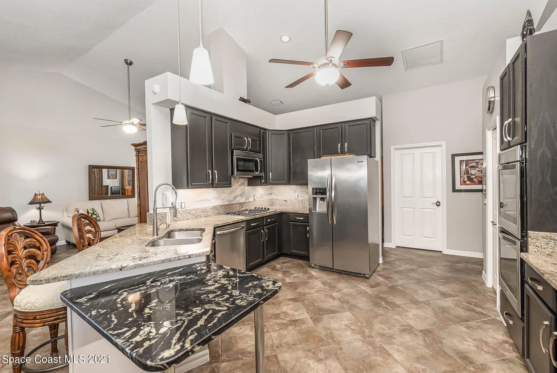 Photo of 243 Peregrine Drive