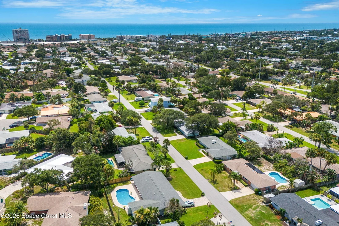 Photo of 545 Seabreeze Drive