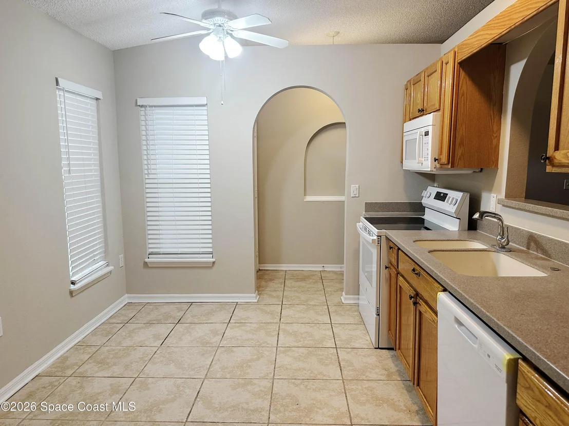 Photo of 2116 Spring Creek Circle NE